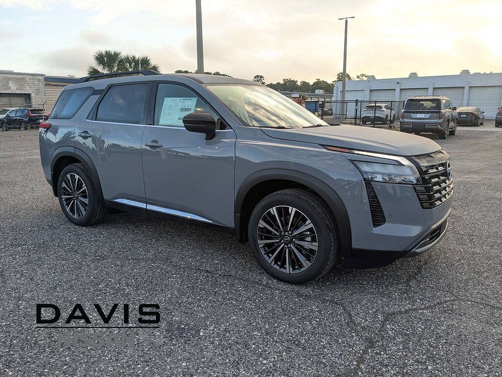 New 2026 Nissan Pathfinder Platinum