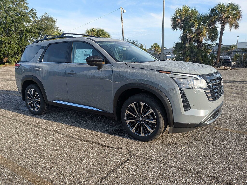 New 2026 Nissan Pathfinder Platinum