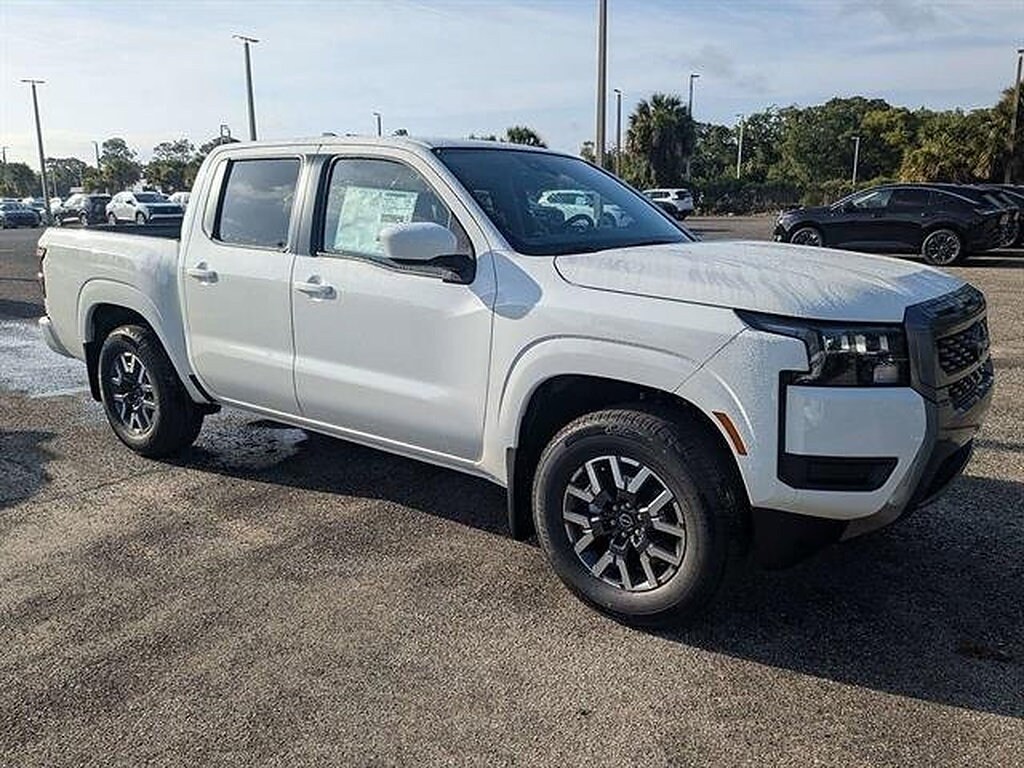 New 2026 Nissan Frontier Crew Cab SV 4x2
