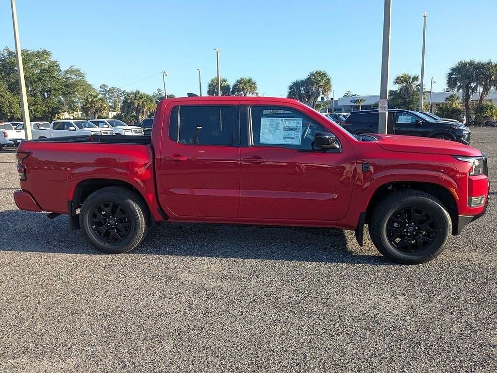 New 2026 Nissan Frontier Crew Cab SV 4x2