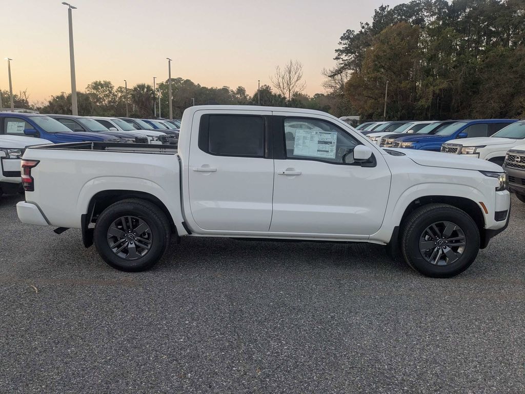New 2026 Nissan Frontier SV Truck Crew Cab