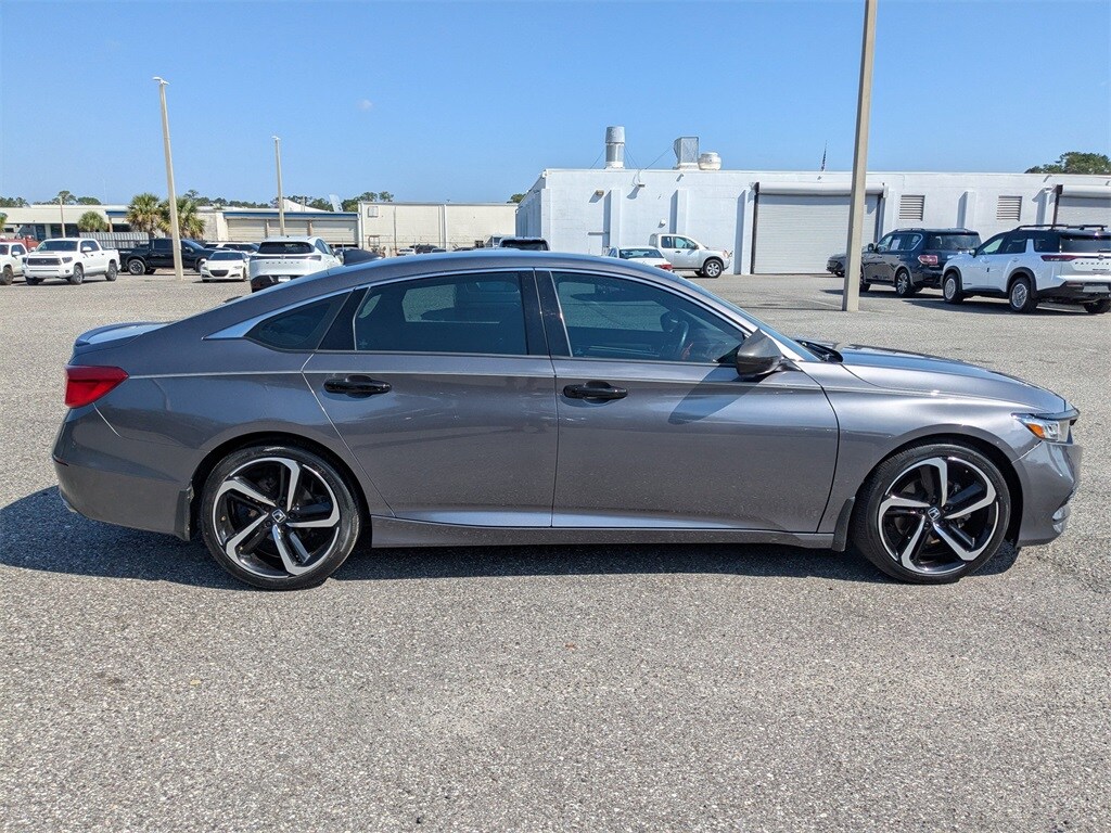 2020 Honda Accord Sport 1.5T photo 2