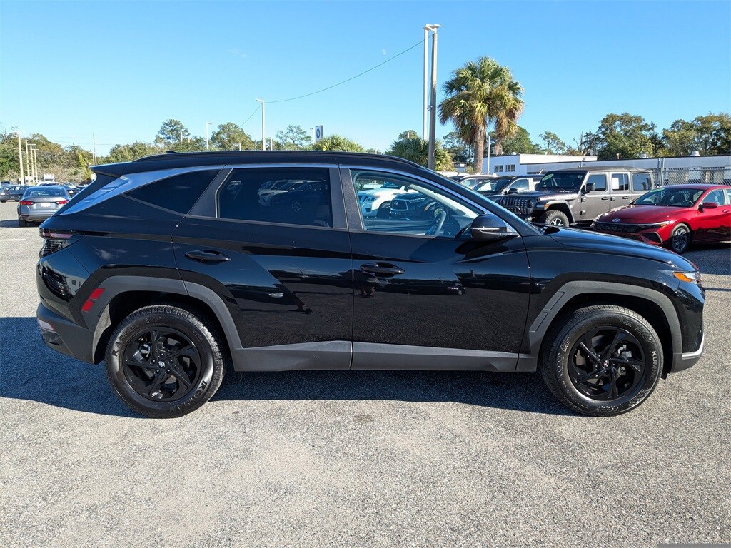 2023 Hyundai Tucson SEL photo 2