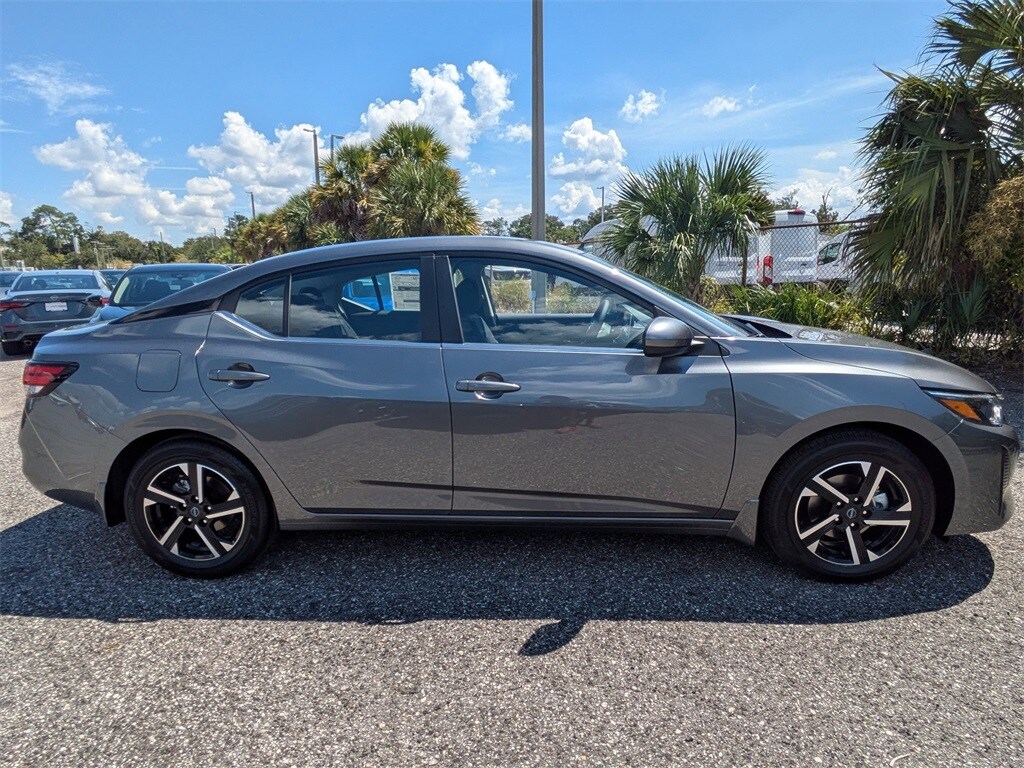 2025 Nissan Sentra SV photo 2
