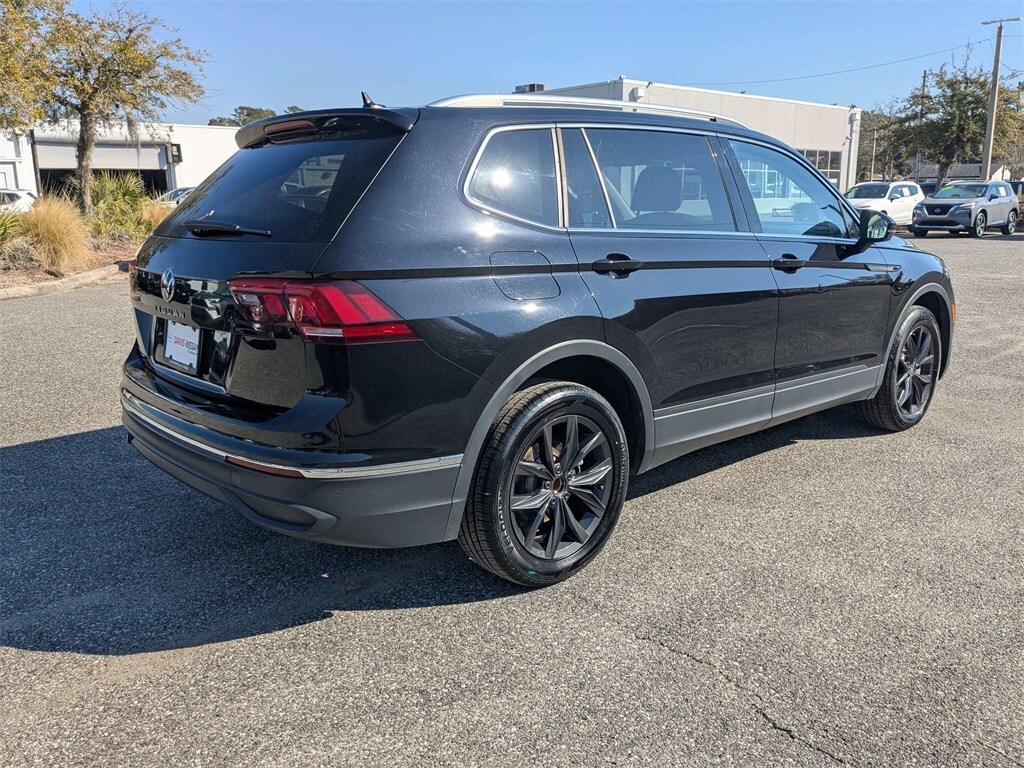 Used 2024 Volkswagen Tiguan 2.0T SE SUV