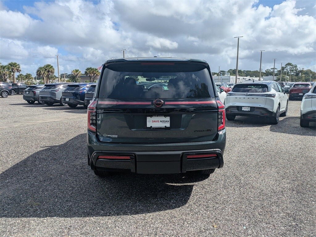 2026 Nissan Armada photo 4