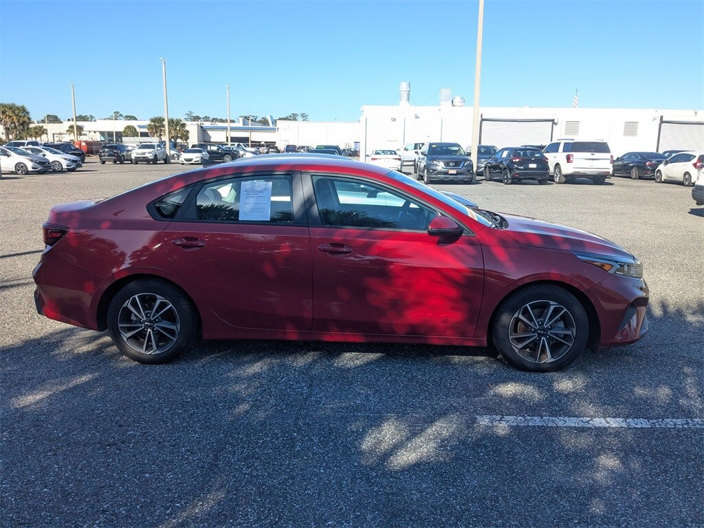 Used 2023 Kia Forte LXS Sedan