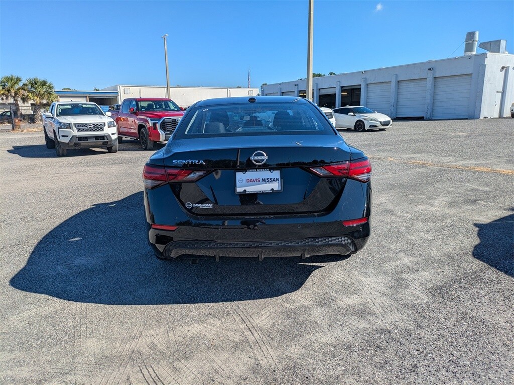 New 2025 Nissan Sentra SV Sedan
