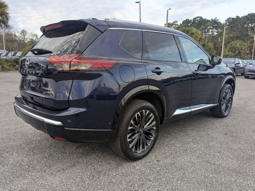 Used 2025 Nissan Rogue Platinum SUV
