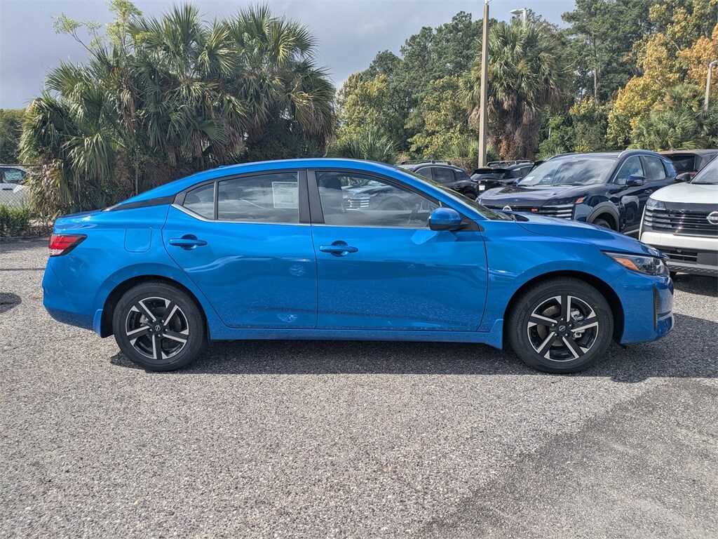 New 2025 Nissan Sentra SV Sedan