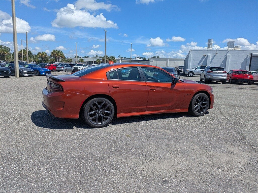 2022 Dodge Charger R/T photo 3