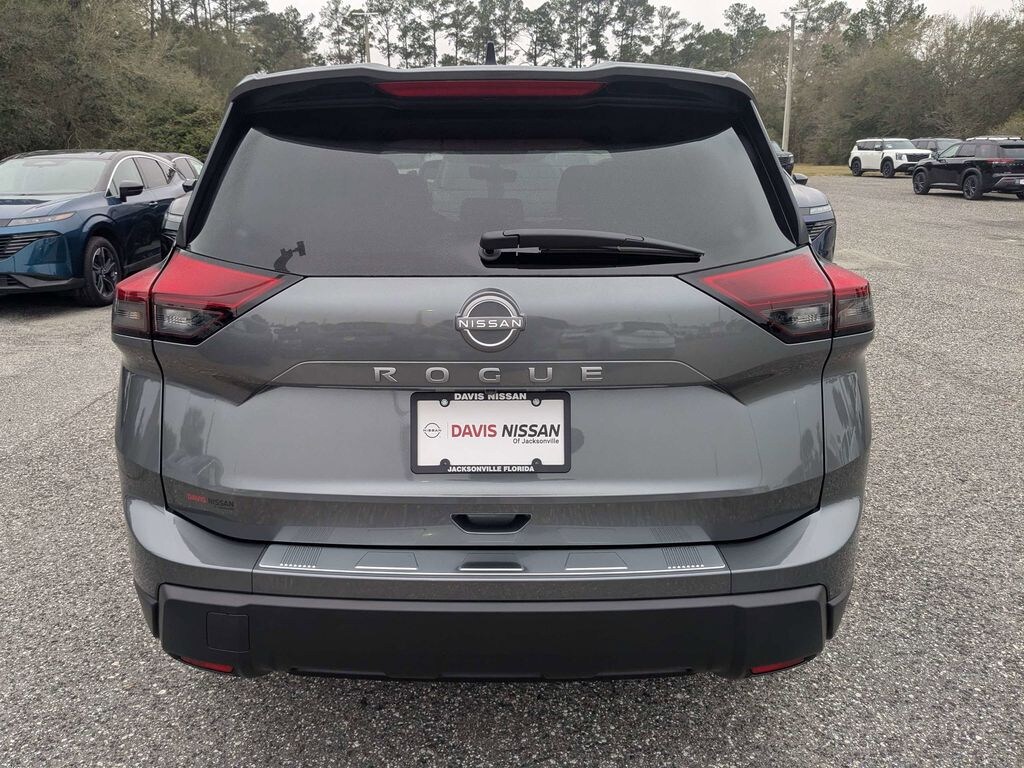New 2026 Nissan Rogue SV SUV