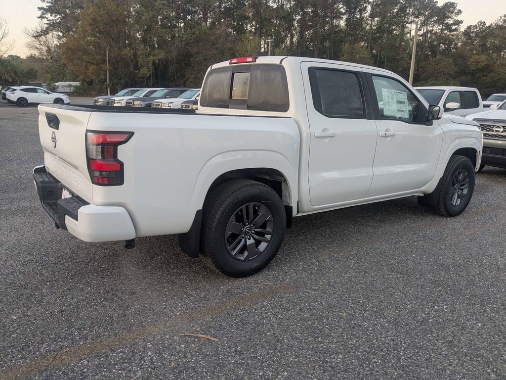 New 2026 Nissan Frontier SV Truck Crew Cab