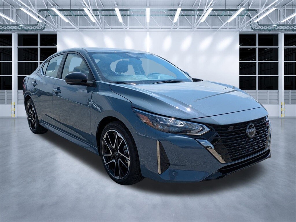 New 2025 Nissan Sentra SR Sedan