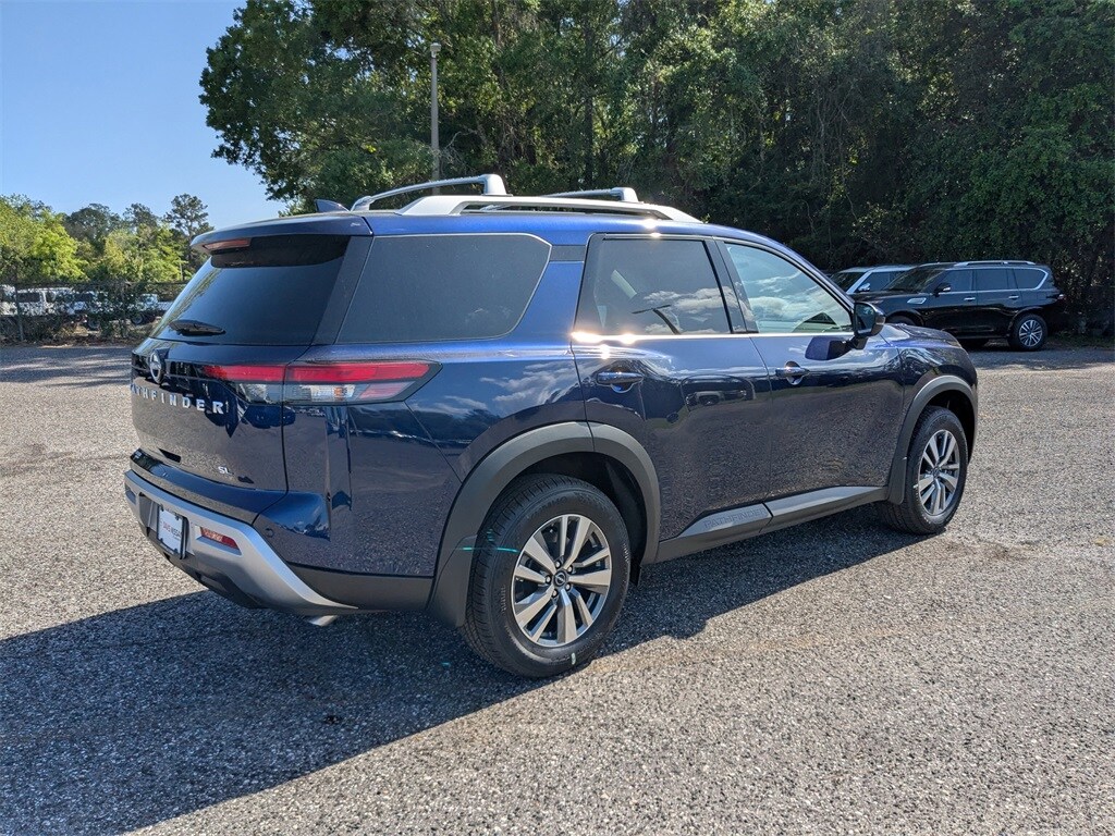 2025 Nissan Pathfinder Rock Creek photo 4