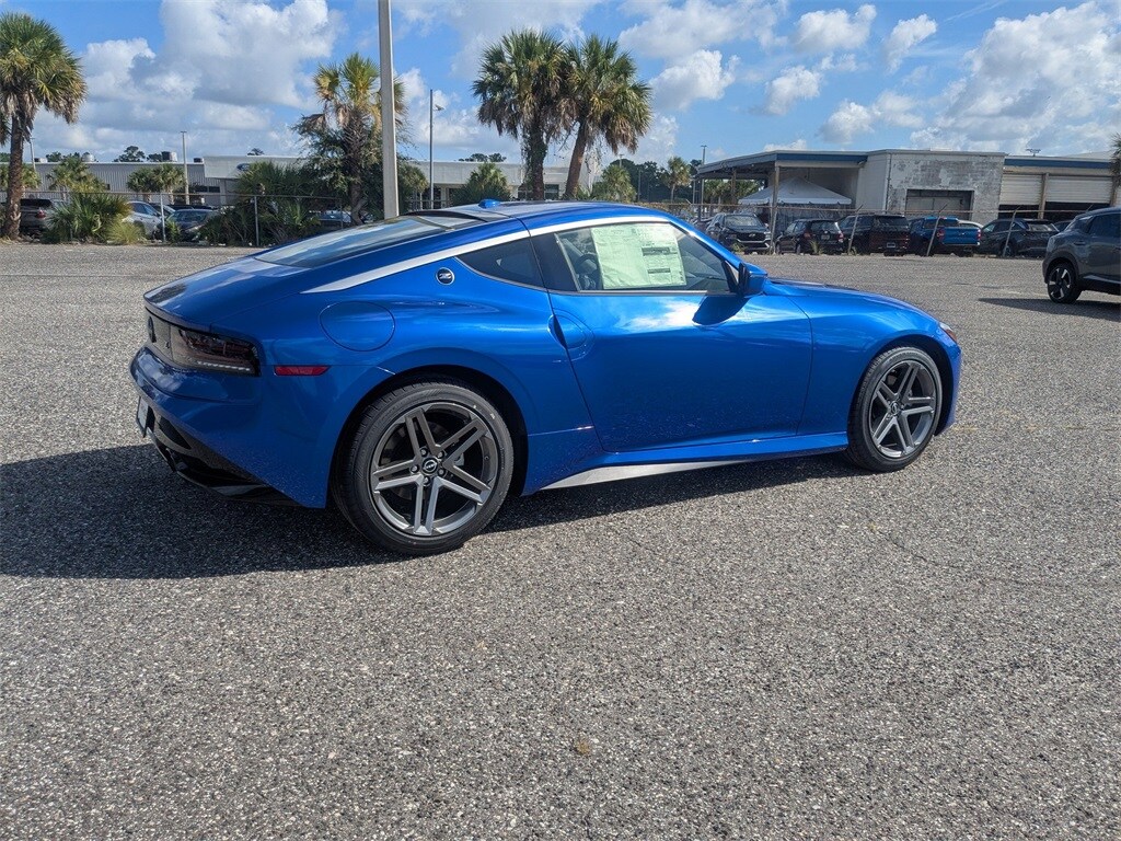 2025 Nissan Z Sport photo 3