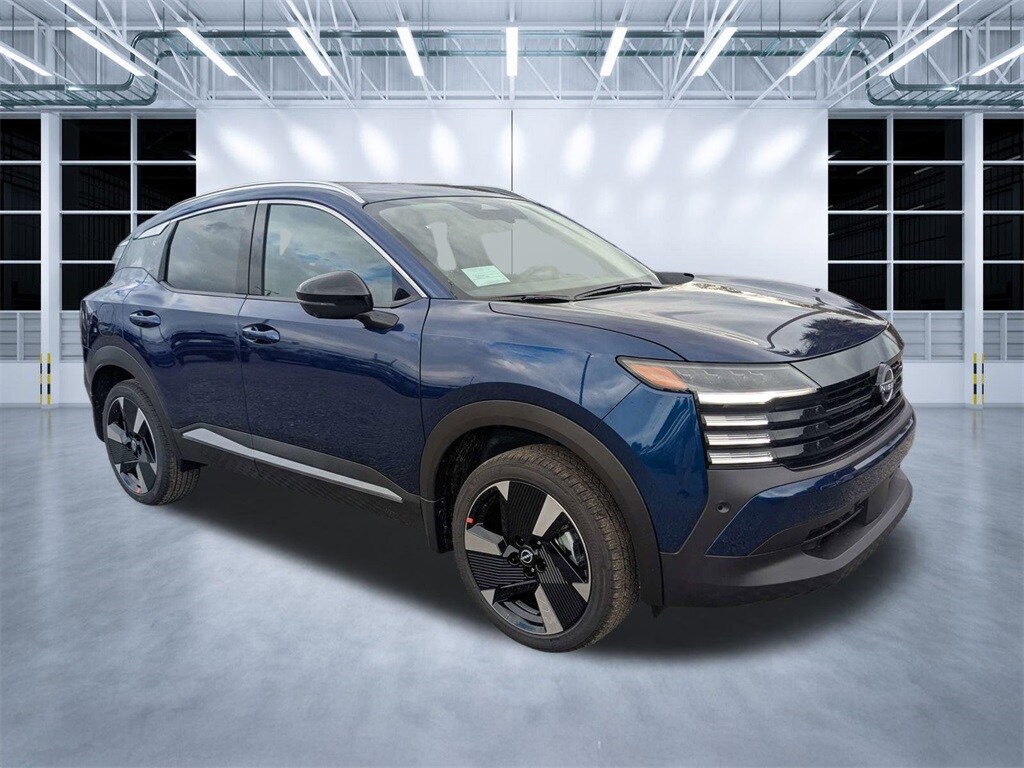 New 2026 Nissan Kicks SR SUV