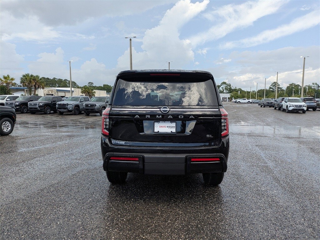2025 Nissan Armada SL photo 4