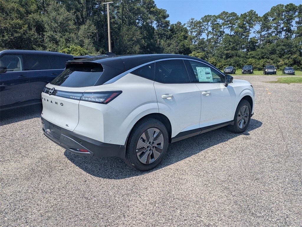 2025 Nissan Murano SL photo 2
