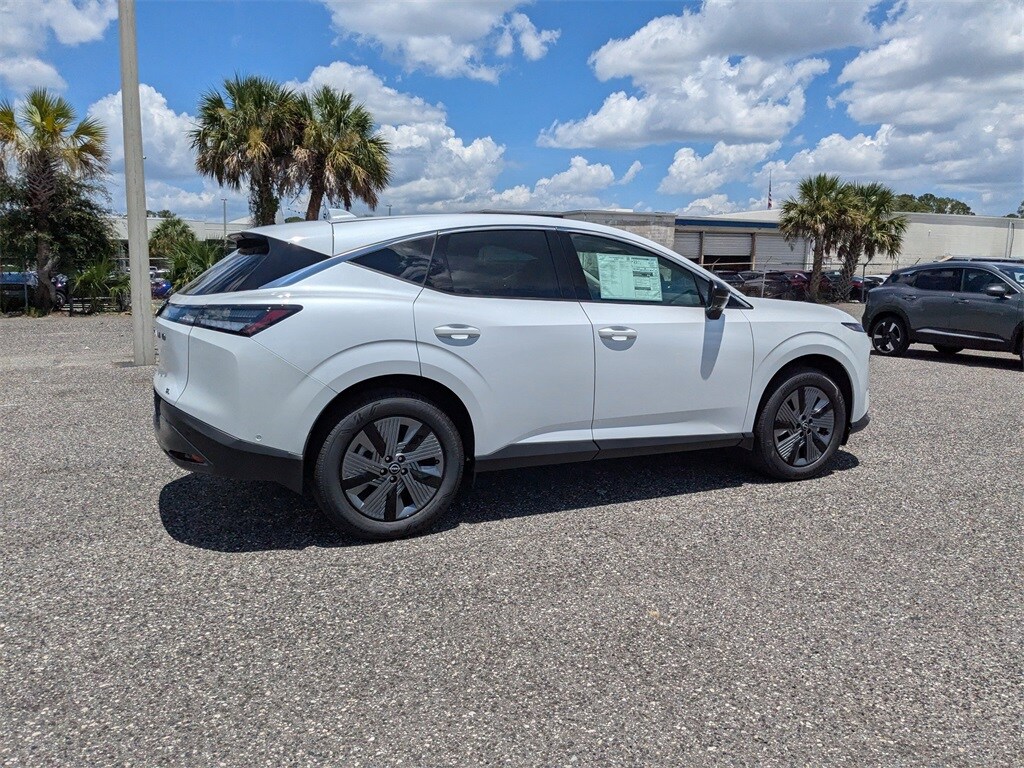 2025 Nissan Murano SL photo 3