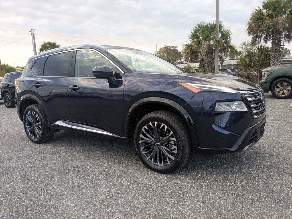 Used 2025 Nissan Rogue Platinum SUV