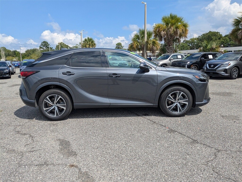2024 Lexus RX 350 photo 2