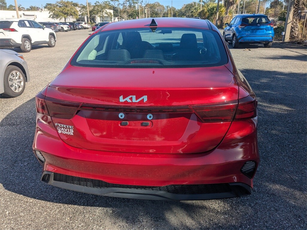 Used 2023 Kia Forte LXS Sedan