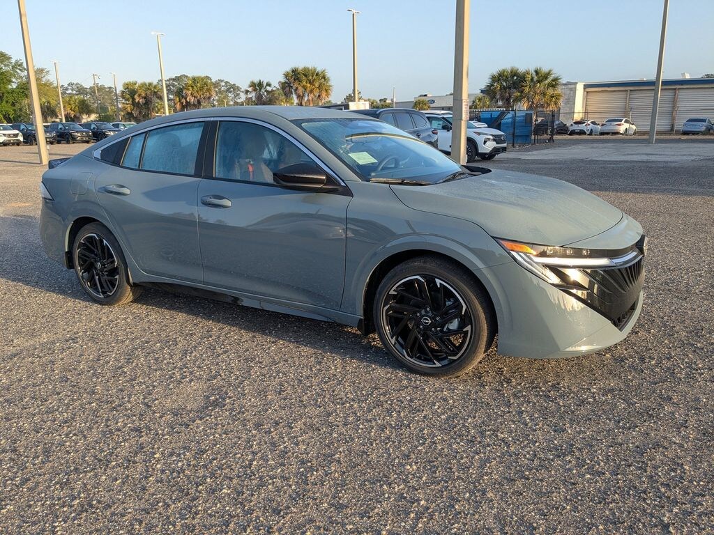 New 2026 Nissan Sentra SR Sedan