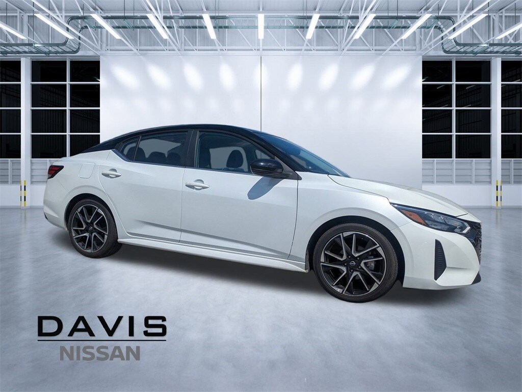 Used 2024 Nissan Sentra SR Sedan