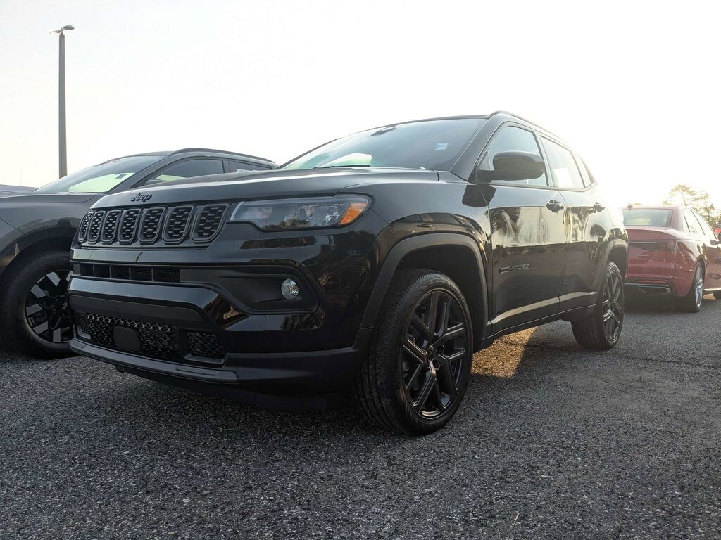 Used 2026 Jeep Compass Latitude SUV