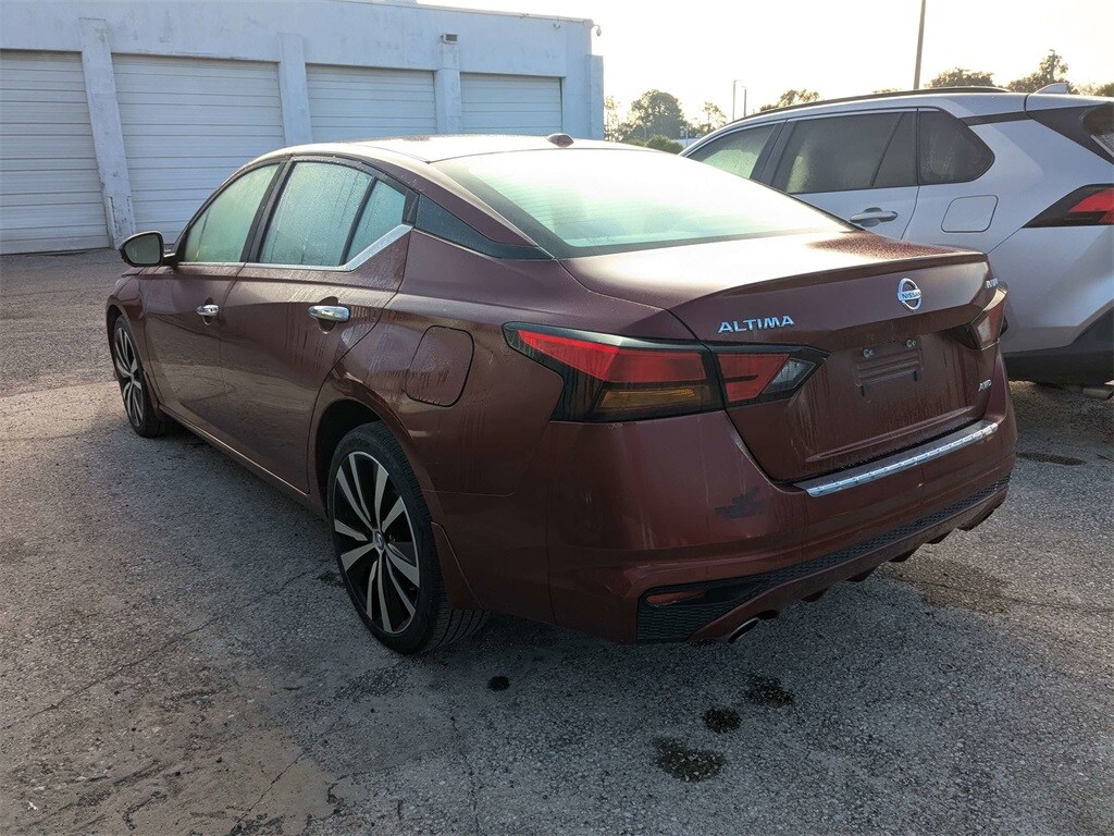 Used 2022 Nissan Altima 2.5 Platinum Sedan