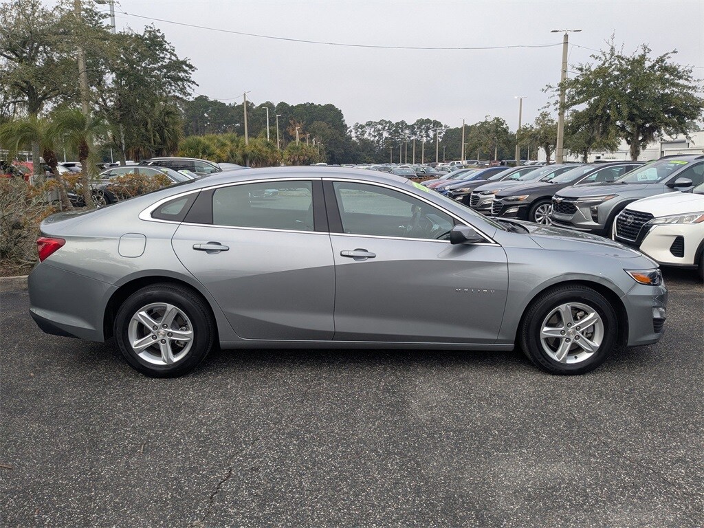 Used 2024 Chevrolet Malibu 1LT Sedan