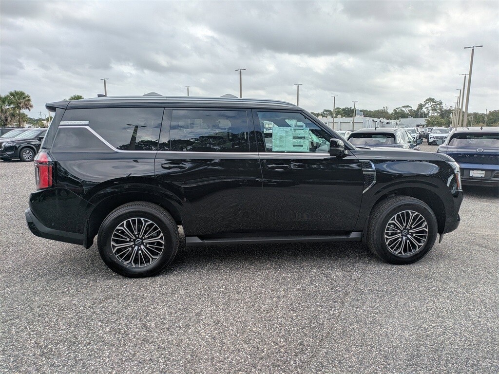 2026 Nissan Armada SL photo 2