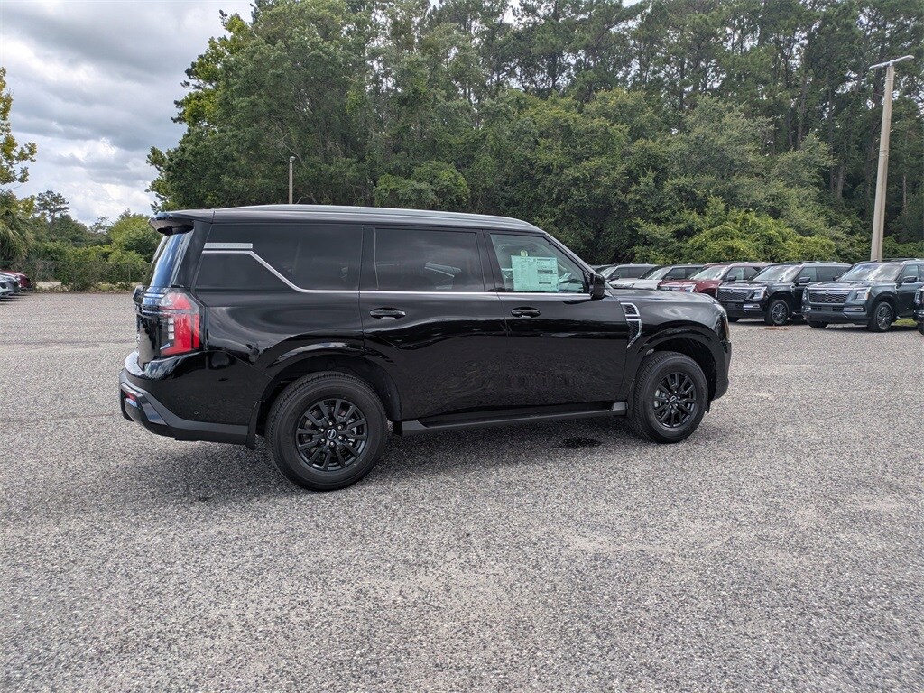 2025 Nissan Armada SV photo 3