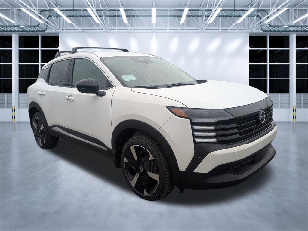 New 2026 Nissan Kicks SR SUV