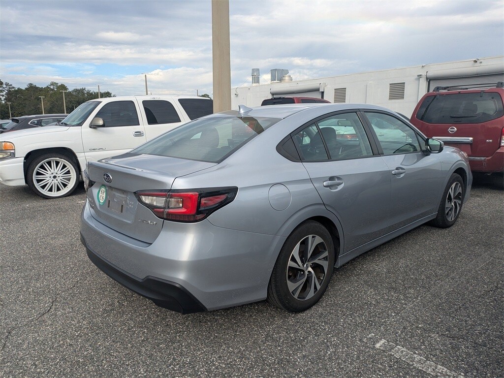 2023 Subaru Legacy Premium photo 2