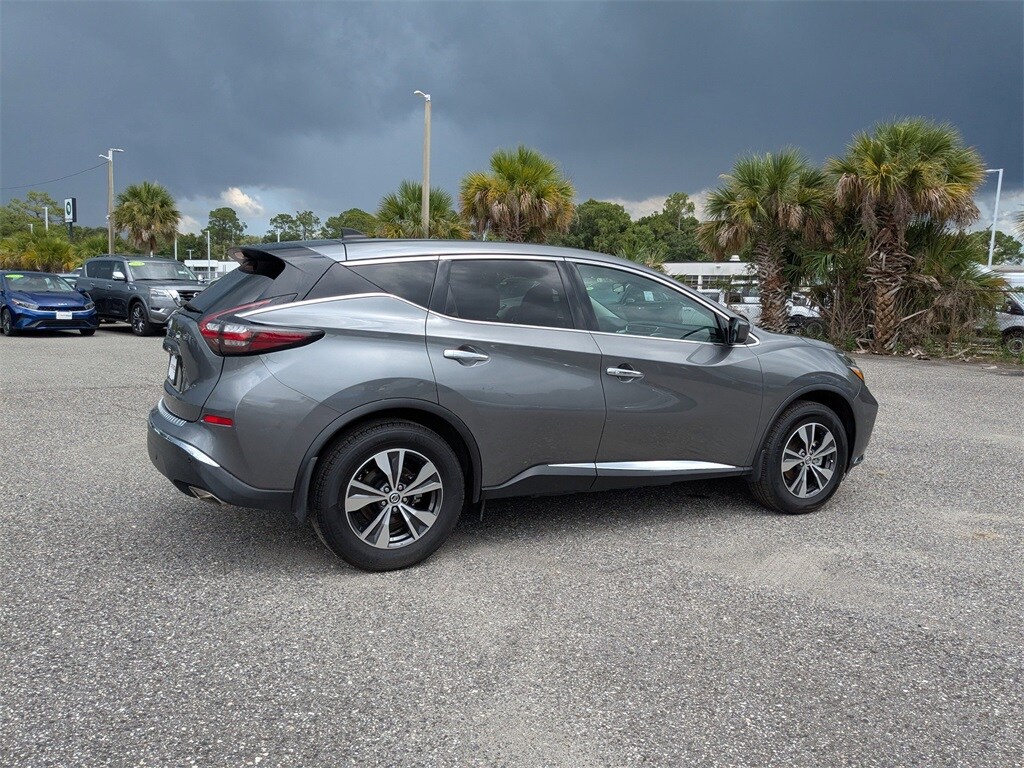 2022 Nissan Murano S photo 3