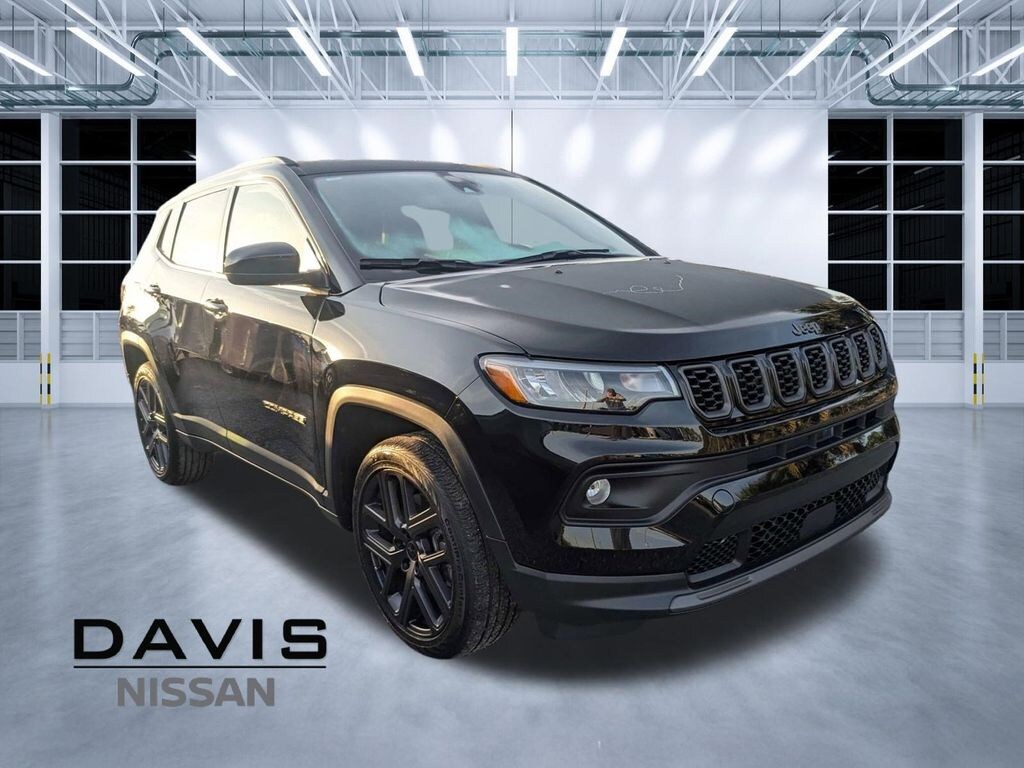 Used 2026 Jeep Compass Latitude SUV