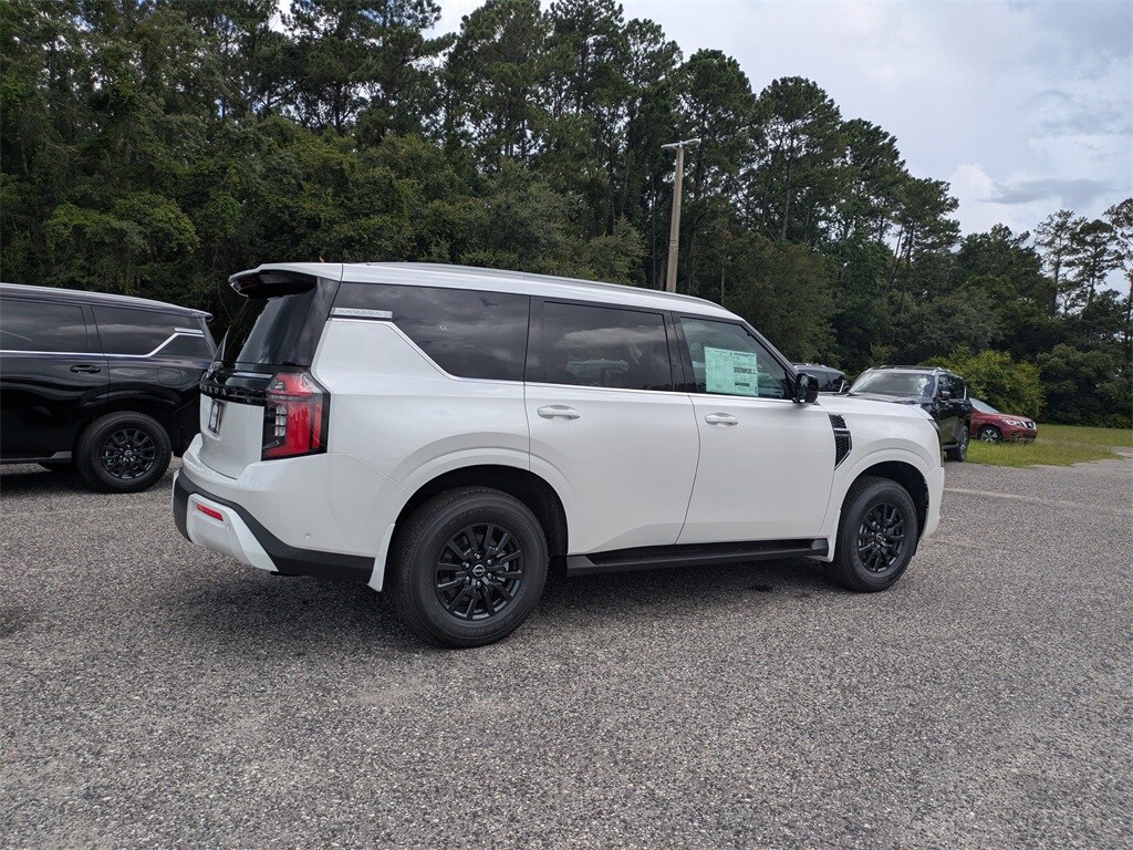 2025 Nissan Armada SV photo 3