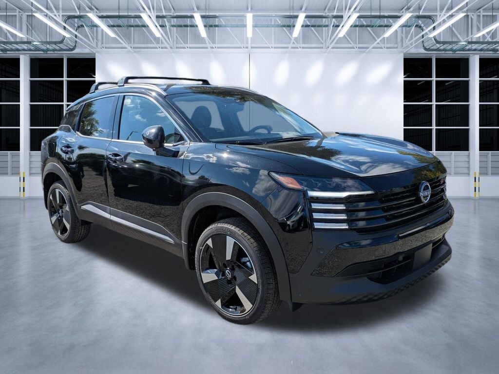 New 2026 Nissan Kicks SR SUV