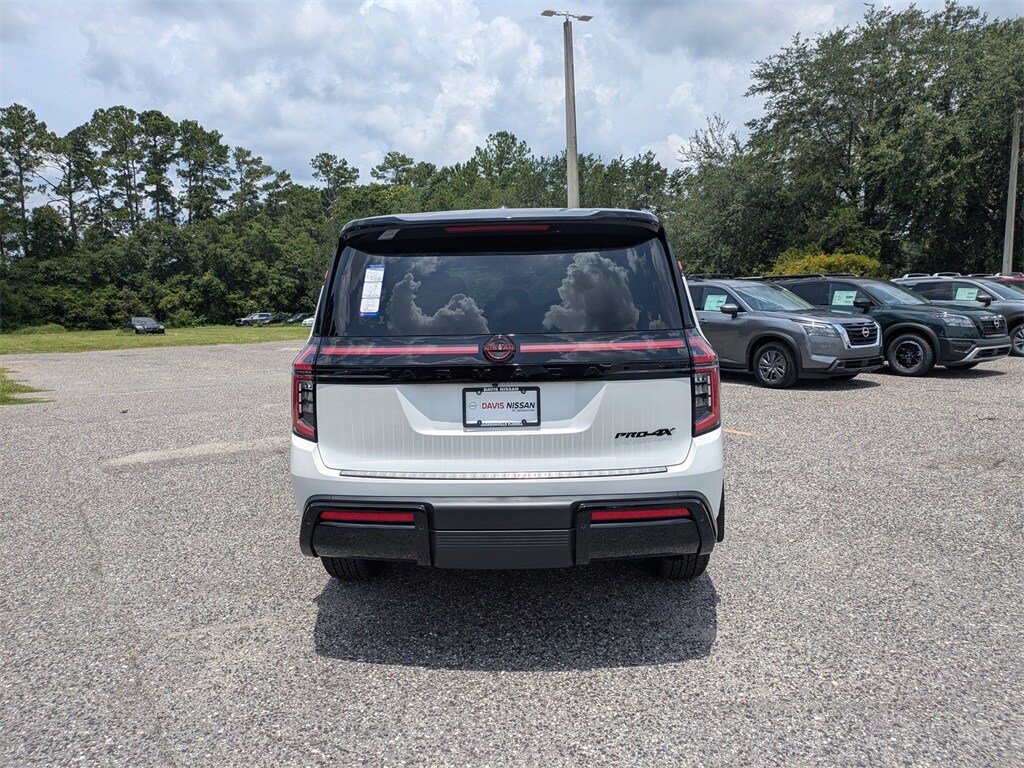 2025 Nissan Armada photo 4