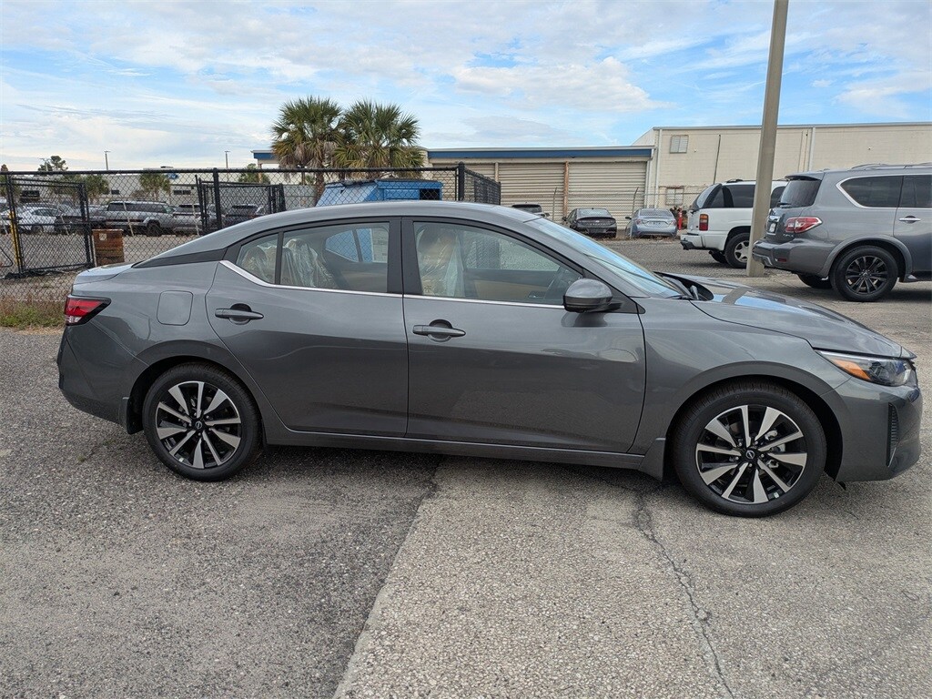 2025 Nissan Sentra SV photo 2