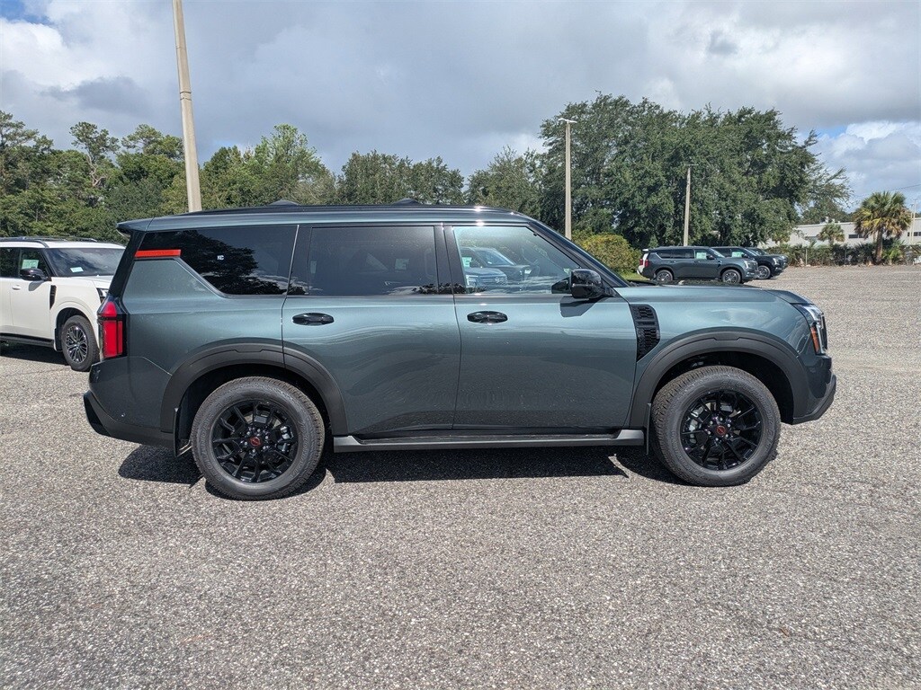 2026 Nissan Armada photo 2