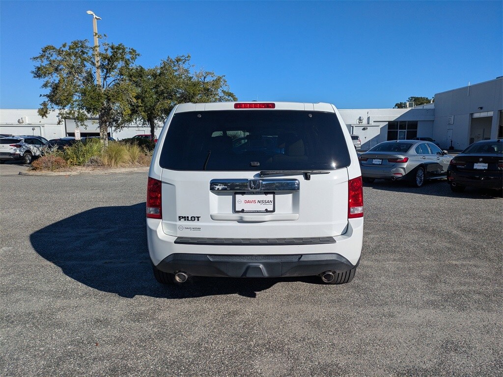 Used 2015 Honda Pilot EX-L w/Navigation FWD SUV