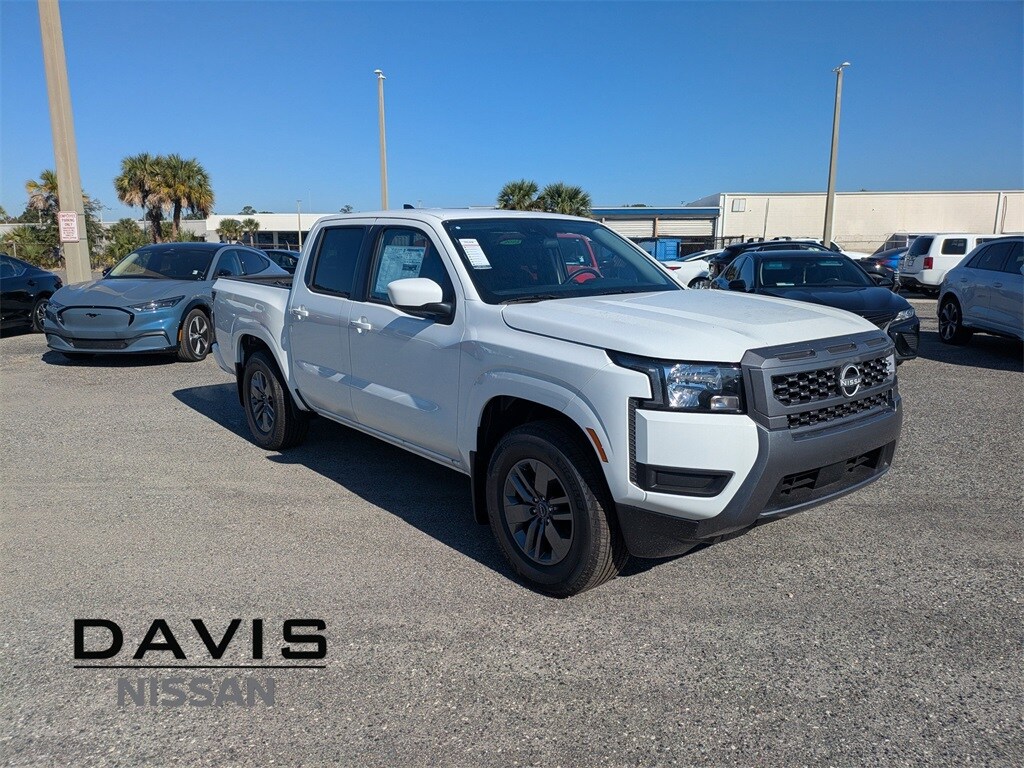 New 2025 Nissan Frontier SV Truck Crew Cab
