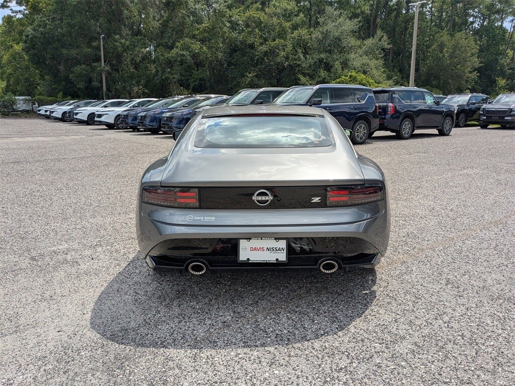 2025 Nissan Z Sport photo 4