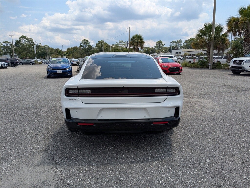 2024 Dodge Charger Daytona R/T photo 4