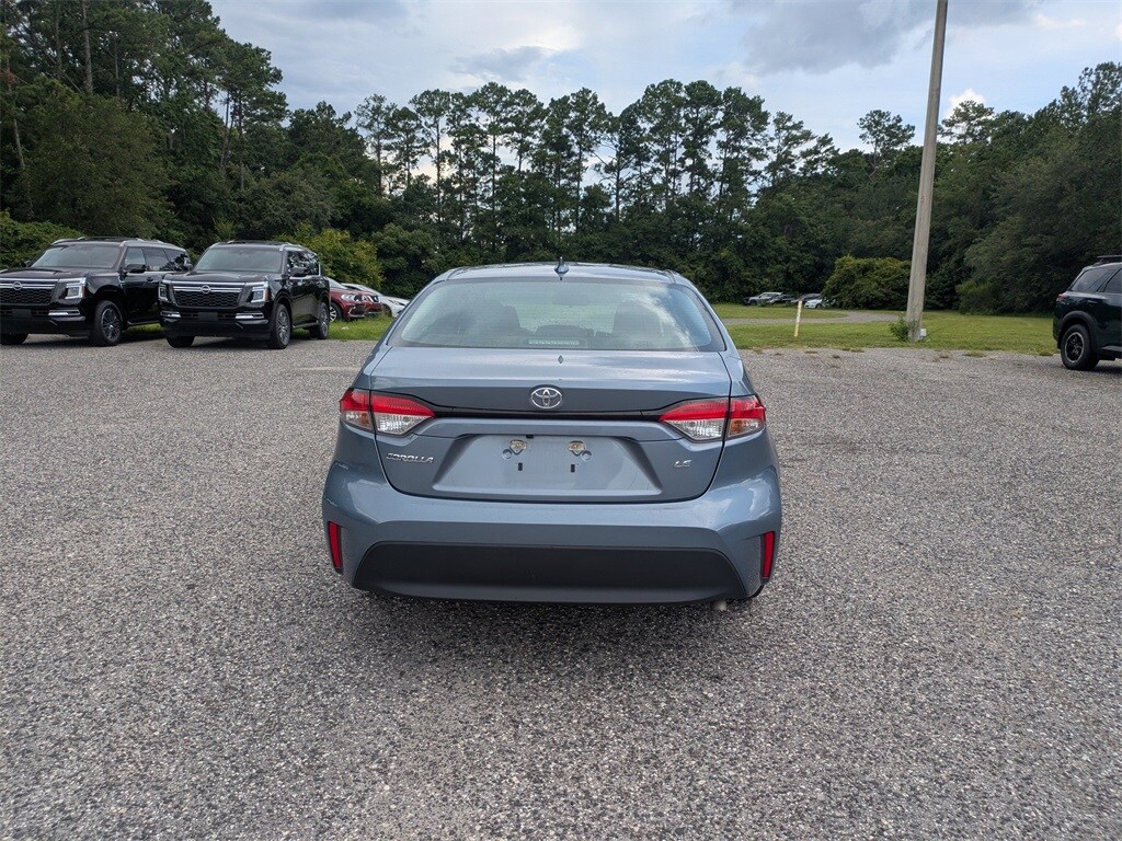 2023 Toyota Corolla LE photo 4