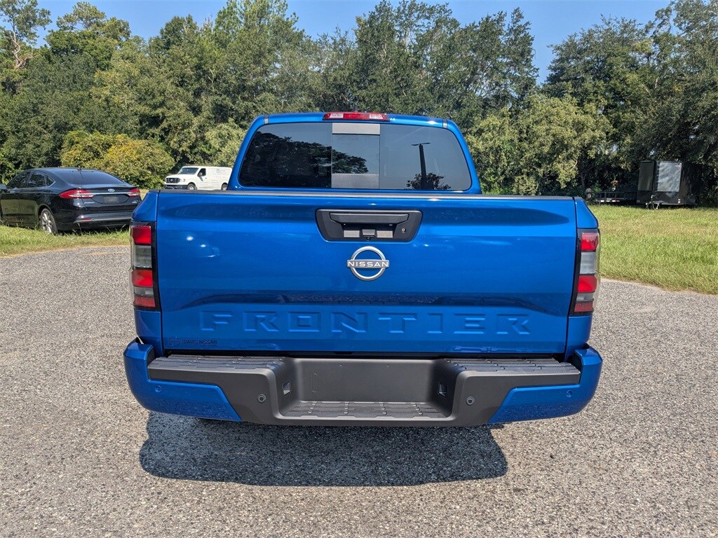New 2026 Nissan Frontier SV Truck Crew Cab