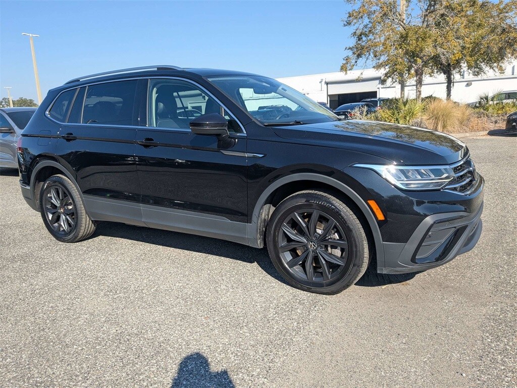 Used 2024 Volkswagen Tiguan 2.0T SE SUV